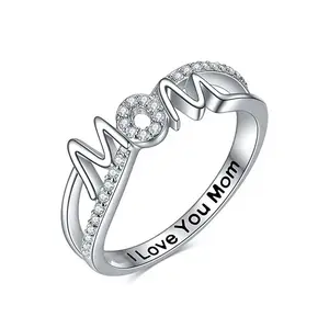Heart Shaped Artificial Zircon Ring with "I Love You Mom" Engraving, Sentimental Gift for Moms for Holiday & Daily Wear, Artificial Zircon Rings