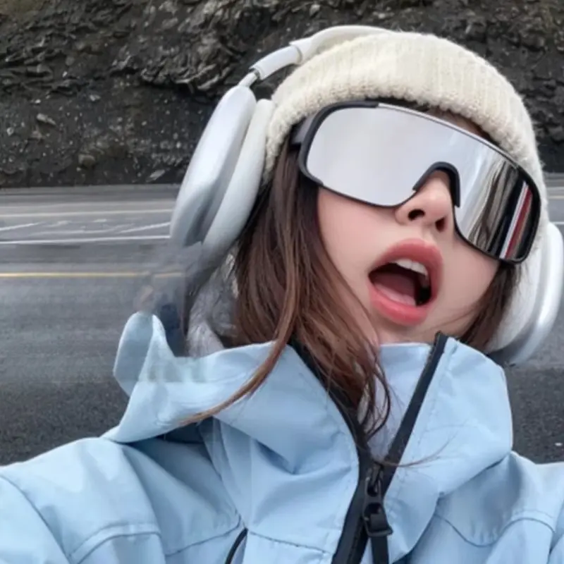 Ski goggles, outdoor cycling glasses, protective climbing goggles, windproof popular style, mountain climbing, night riding, hiking sports sunglasses