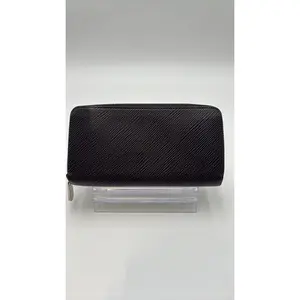 Pre-owned Louis Vuitton Leather Luxury Bags & Accessories Epi Zippy Long Wallet, Fuchsia Int Date Code: GI2157C