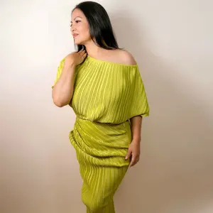 Elegant Green Dress, Wedding Guest Dress, Soft Dainty Formal Dress, Anniversary Date Night Dress