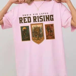 Omnis Vir Lupus Howler Wolf T-Shirt – Red Rising Inspired Sci-Fi Dystopian Graphic Tee, Bookish Fan