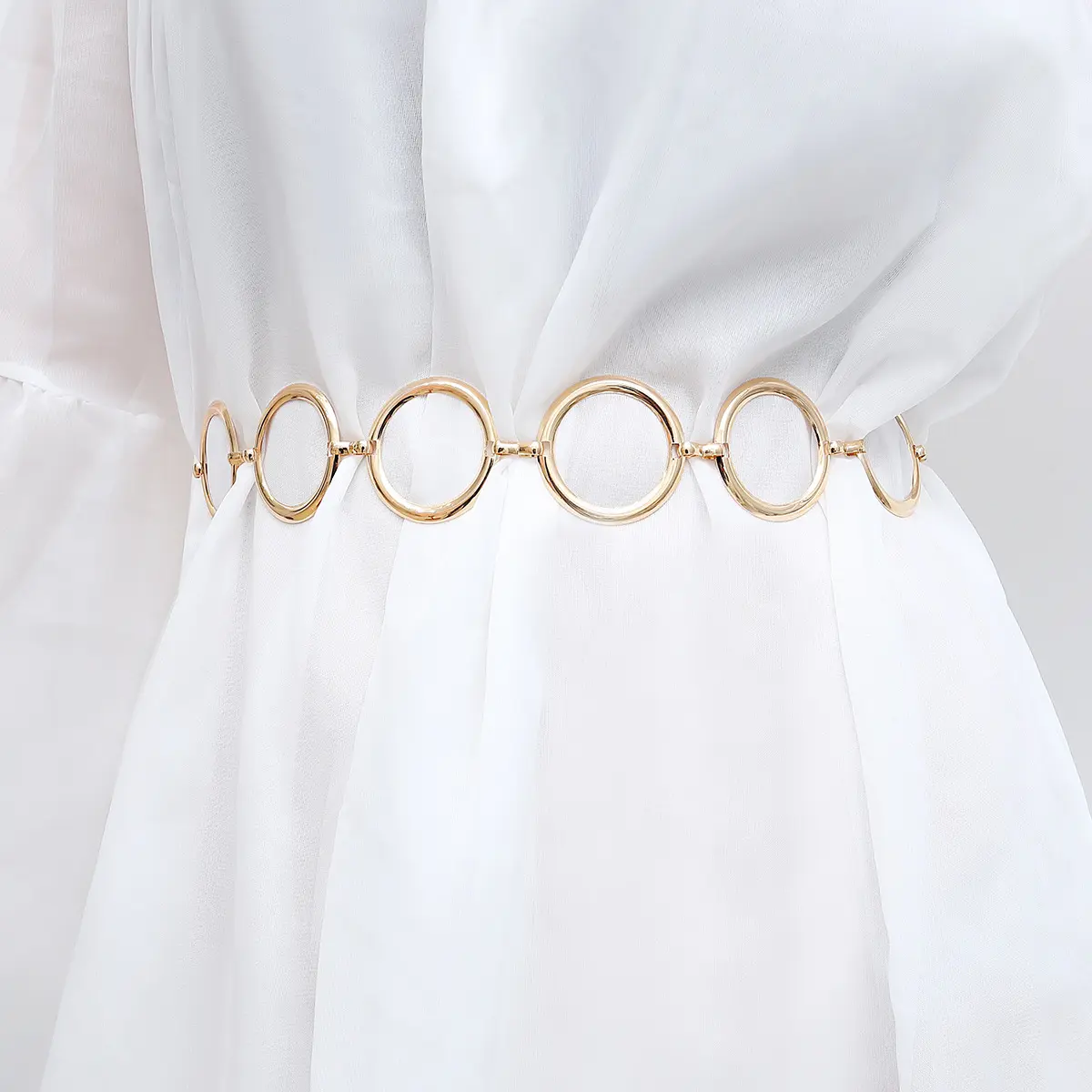 Gold Geometric Circle Chain Belt, Adjustable Link Waist Chain for Dresses, Punk Style Metal Ring Waistband, Versatile Statement Accessory for Women