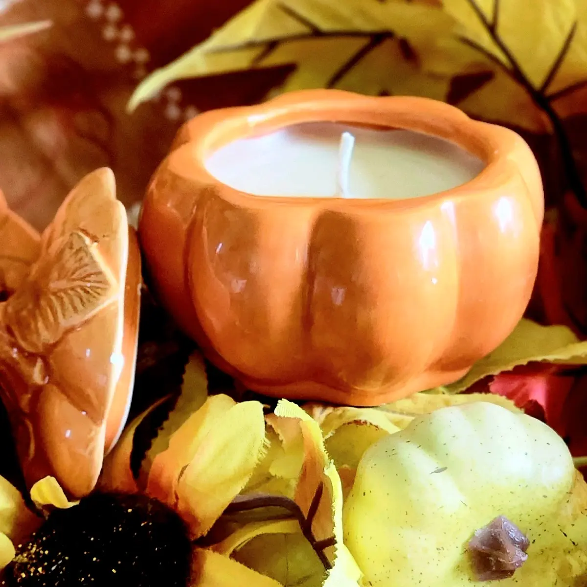 Apple Cinnamon 4 Ounce Soy Hand-Poured Candle