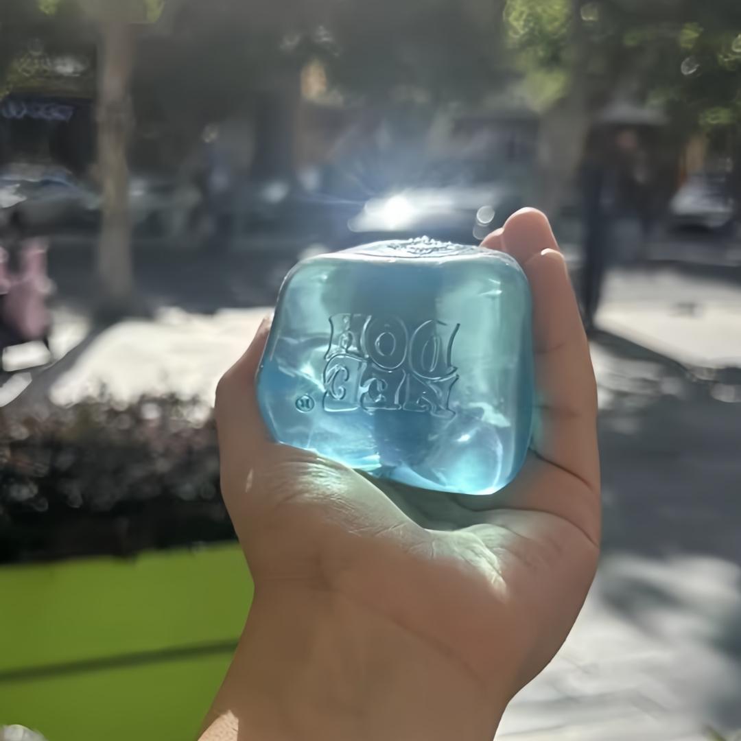 NeeDoh Cube Ice Cube Water Drop Squeeze Toy In Blue,Pink,and Purple Rosie-Style Stress Relief Ball Ice Cube Squeeze Fun-Sensory Squeeze Toy - Sensory Toy Stress Relief Squeeze Fun -Stress-Reducing Blocks Relaxing And Fun Squeeze Toy Gift For Stress Relief