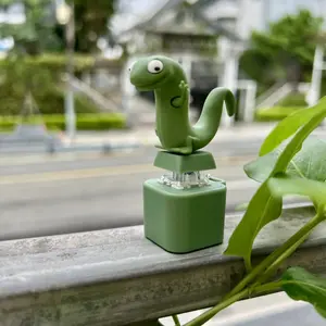 Frog/little Duck Sound Button Keychain, Stress Relief Fun Gift, Halloween Present, Design with Keyring, Christmas Gift, Portable Keychain