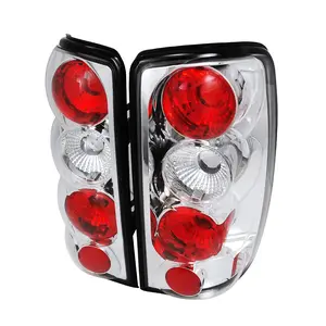 2000-2006 Tahoe/Yukon/Suburban Rear Light Assemblies (Chrome Housing/Clear Lens)