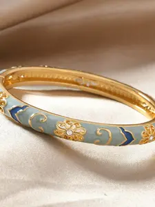 Vintage Enamel Bangle with Cubic Zirconia, Elegant Jewelry, Exquisite Bracelet, Perfect Gift for Women & Girls, for All-Season Wear