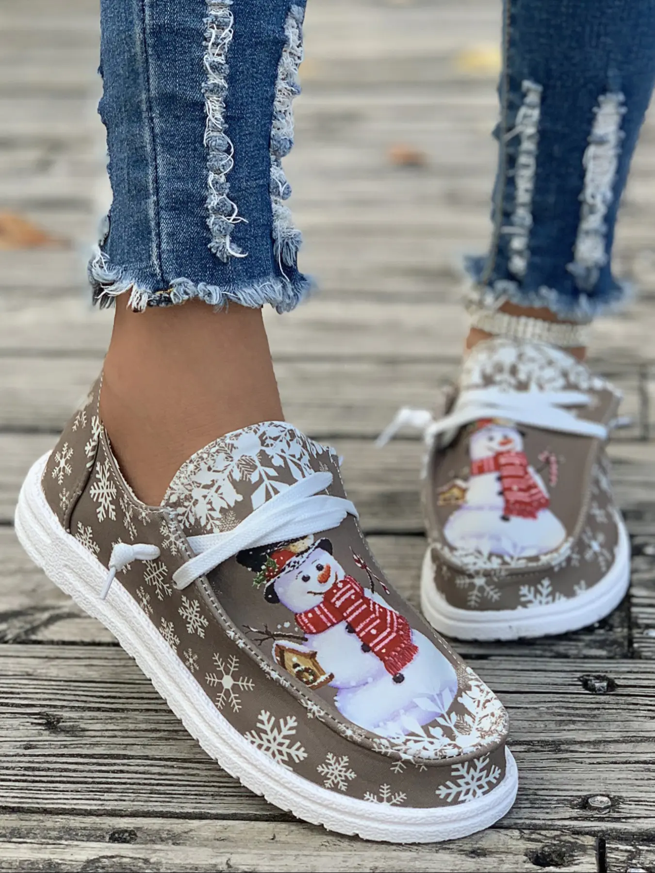 New Christmas Snowman Pattern Casual Low Top Women's Single Shoes, Lightweight Comfortable Textile Upper Rubber Sole, Spring & Fall, Slip On Shoes, Shoes Flats, Slip On Footwear
