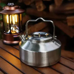 Outdoor mini kettle 0.9L camping kettle 304 stainless steel ultra-light portable camping teapot coffee pot