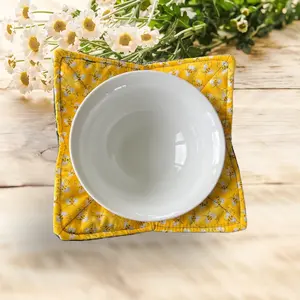 Bee Themed Reversible Bowl Cozy for Kitchen Tableware