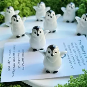 5pcs Worry Penguin Pocket Hug Token, Pocket Hug, Anxiety Relief Card, Emotional Support, Cute Resin Penguin Figurine, Perfect For Birthday, Party, Christmas, Get Well, Thank You Notes, Sharing Worries, Suitable For Family, Friends