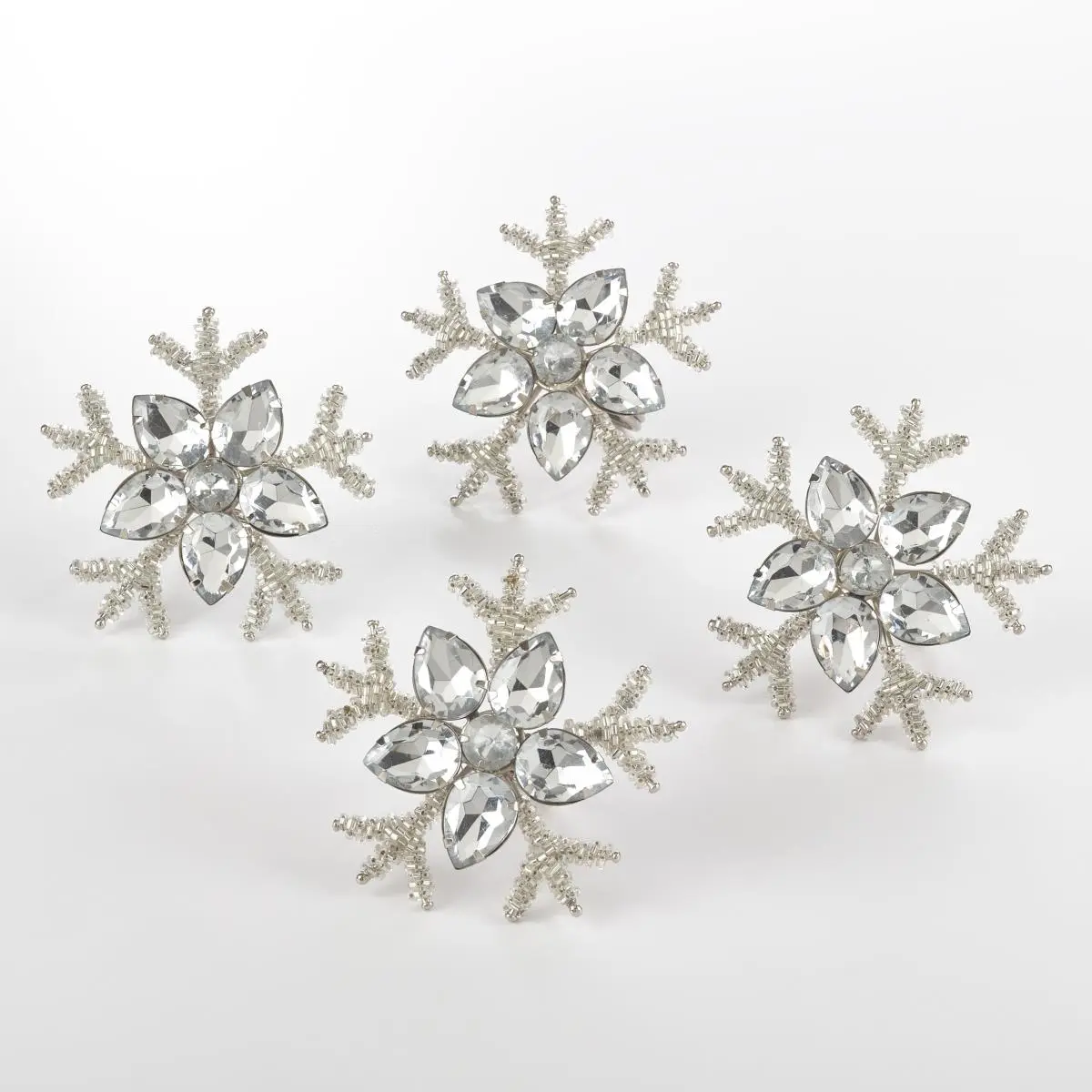 SARO  Collection Snowflake Design Napkin Ring Silver - Set of 4, Cutlery, Tableware, Decor, Ornaments