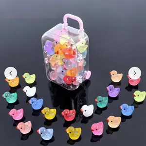 40pcs Duck + 1pc Mini Luggage, Glow-In-The-Dark Ducks, Cute Duck Design, Creative Decorative Accessories, Handmade Resin Statues, Resin Animal Sculptures, Figurine, Office Desk Decoration, Creative Modern Decoration, Cute Figurines