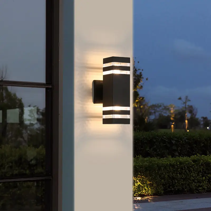 Modern Outdoor Wall Light, Square LED Up-Down Lamp, Ip44 Waterproof, E27 Base, Ideal for House Porch Garage, Single Pack, Patio Lighting, Outdoor Lights