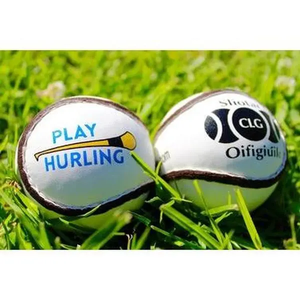 Championship Match Sliotar Size 4 Camogie | Play Hurling Logo