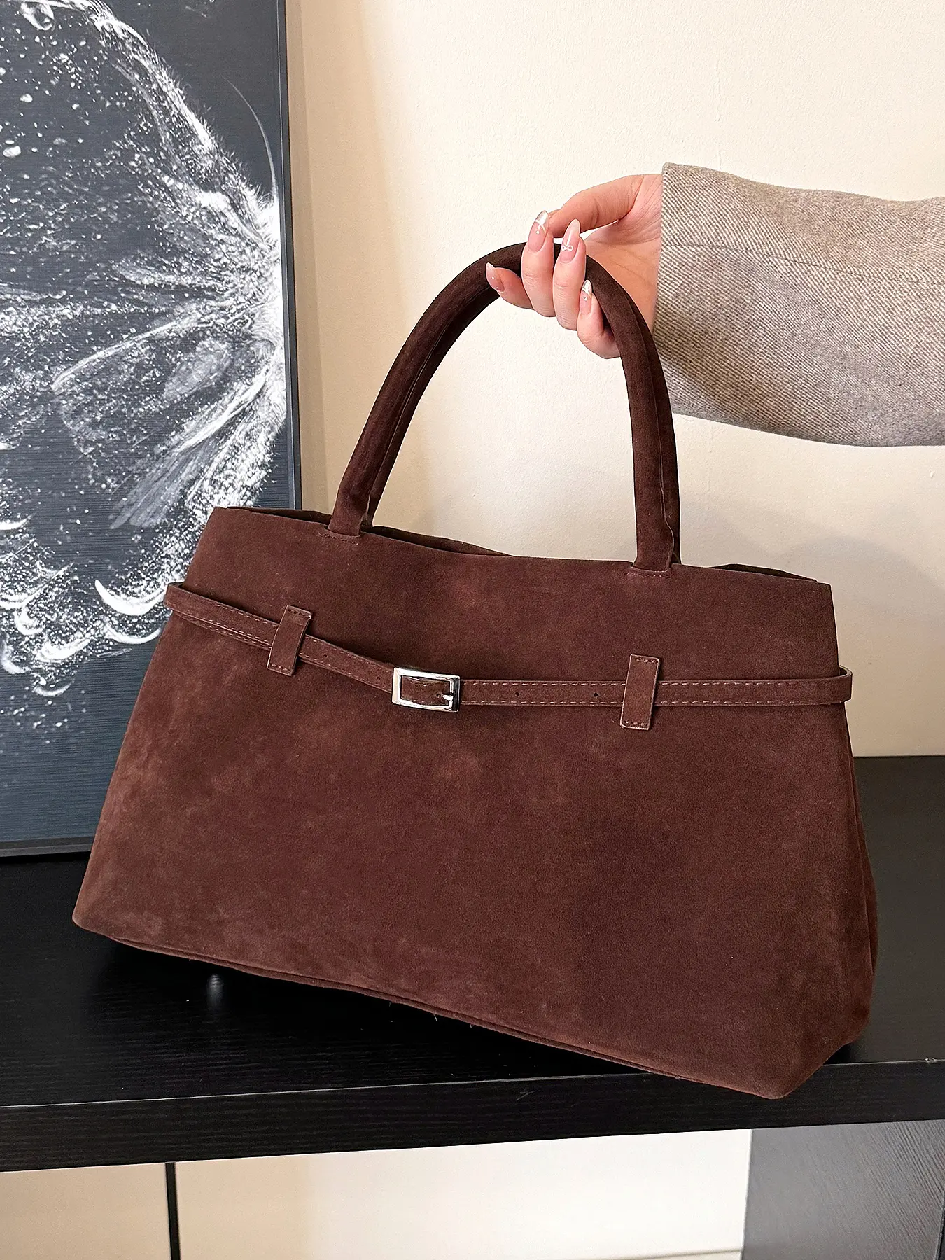 Retro one-shoulder handbag,  metal buckle design  daily texture elegant commuter bag,  niche high  fashion casual versatile handbag, simple and trendy,  multi-color optional, suitable for office workers, etc.