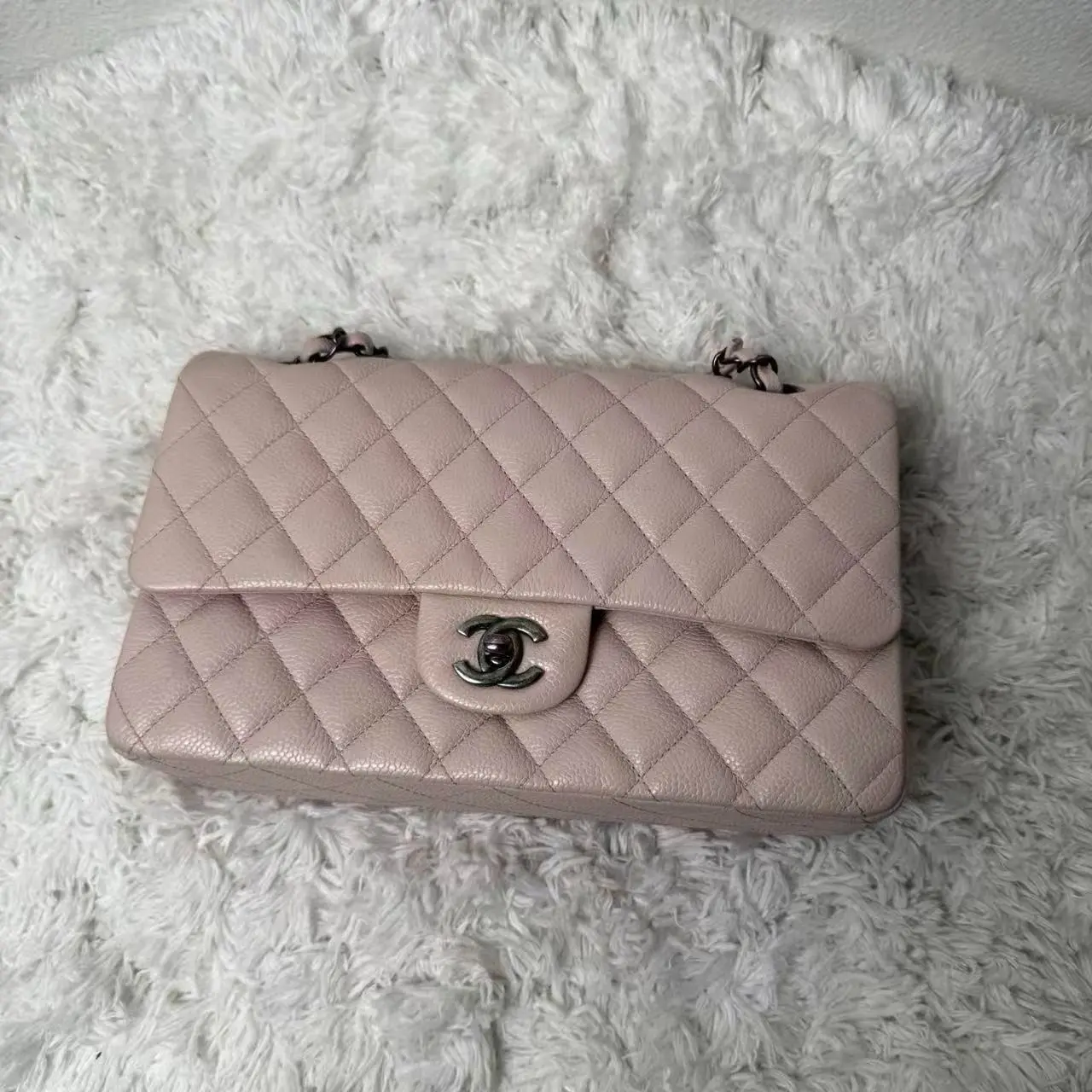 Pre-owned CHANEL Caviar Crossbody Bags Classic Double Flap Bag