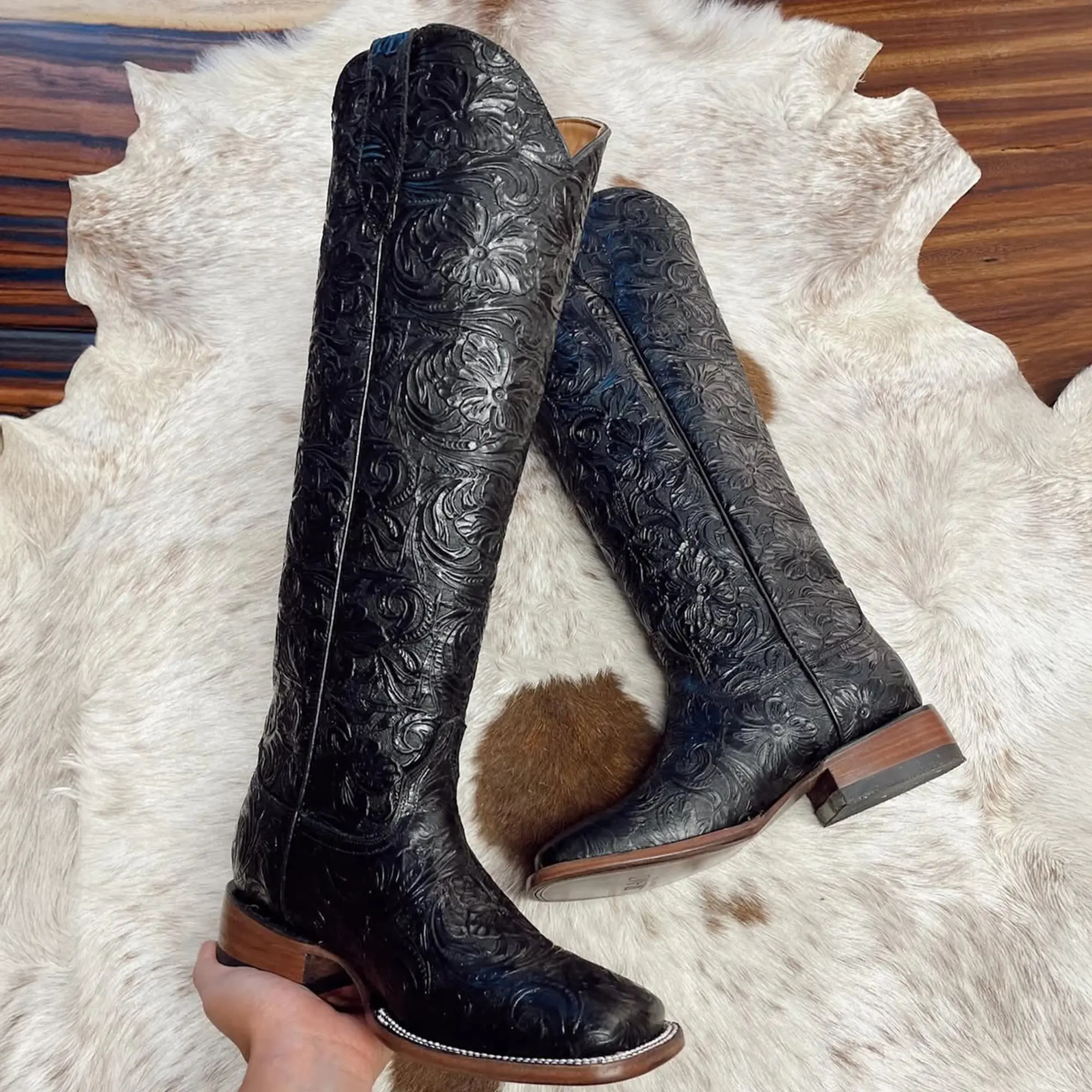 Lirac Women's Black Tall Tooled Square Toe Cowgirl Boots
