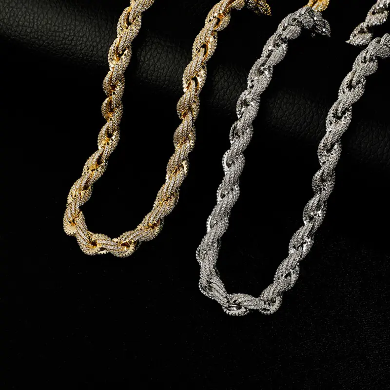 Hip Hop Fashion Necklace, 10mm Gold Plated Twisted Rope Chain for Men & Women with Full Iced Out Flash Design, Anti-Fade Plating Alloy Jewelry