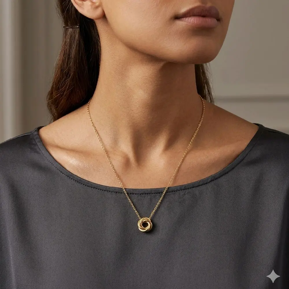10K Yellow Gold Interlocking Circle Pendant Necklace – 18"