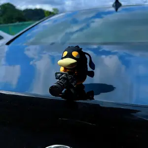 Creative gift for men, fun‑styled action figure, 9cm in height, cool desktop ornament, car decoration, excellent gift for birthdays and Christmas.        ？ ？ ？