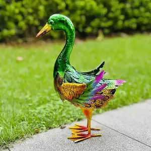 Colorful Metal Duck Sculpture, Realistic Iron Art Garden Decoration, Garden Sculptures Statues, Ideal for Courtyard and Terrace, Beautiful Outdoor Artwork