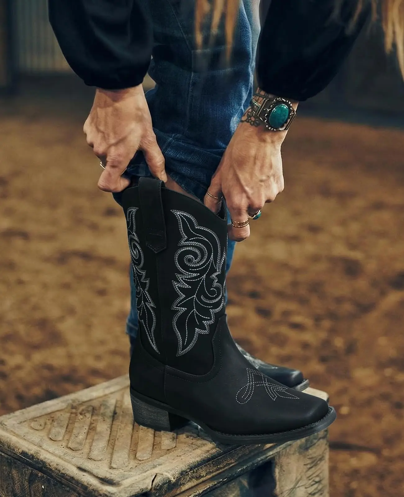 Women's Western Cowboy Boots - Mid Calf, Square Toe, Classic Retro Embroidery Shoes, PU Upper for Softness & Style, Cowboy Footwear for Rodeo, Daily Wear | New Arrivals