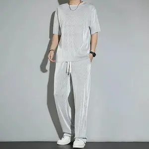 Male 2-Piece Kpop Korean Style Sports Tracksuit, Short Quarter-Sleeve T-Shirt & Top Pants Set for Summer, Aesthetic Cool XL Men's Outdoor Clothing