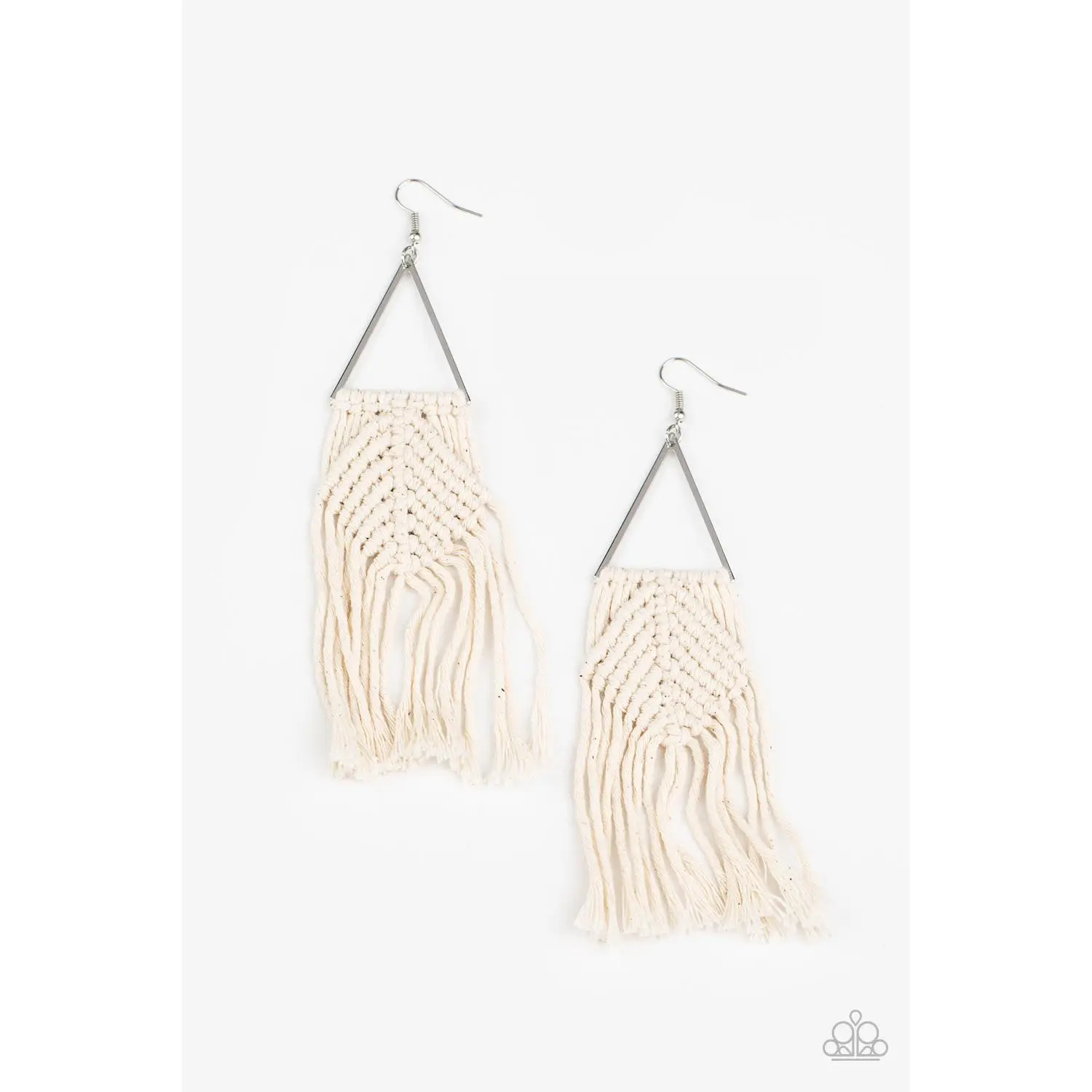 Macrame Jungle - White Earrings