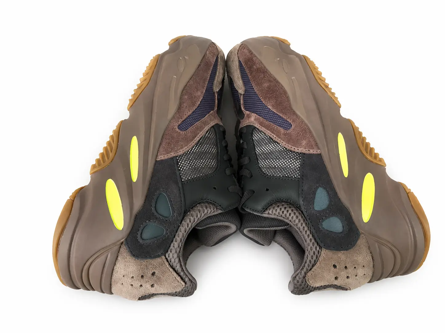 Brown Black Shoes - BOOST 700 Sneaker For Men Women, Basic Style Classic Runner
