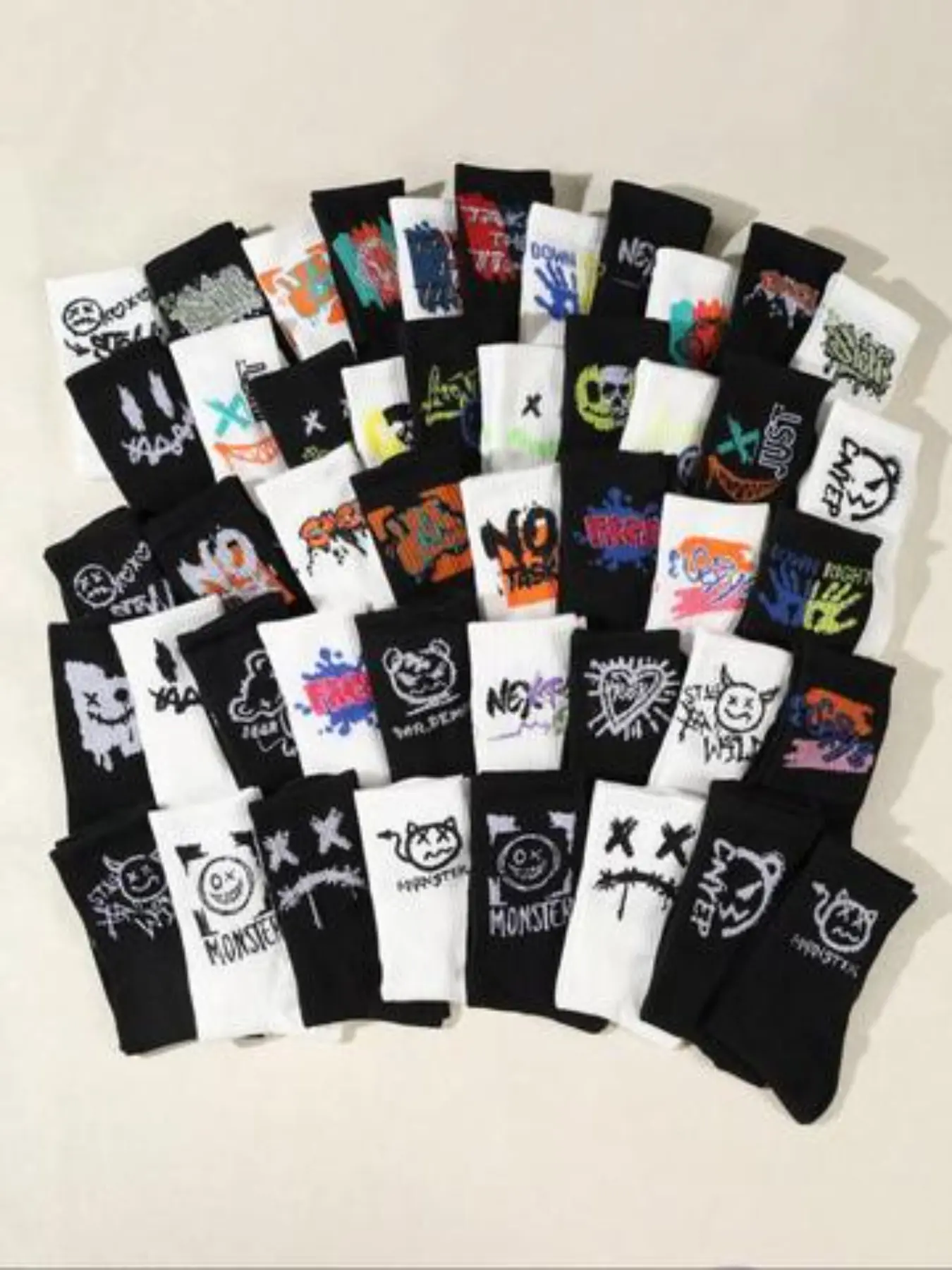 20 Pairs Men's Socks, Abstract Art Print Graffiti Pattern, Fashion Casual Athletic Sportswear Crew Socks, Comfortable Soft, Casual Stylish Socks, Unisex Mid-Calf, Streetwear, Basketball Socks, Menswear, Soft Comfy Hosiery