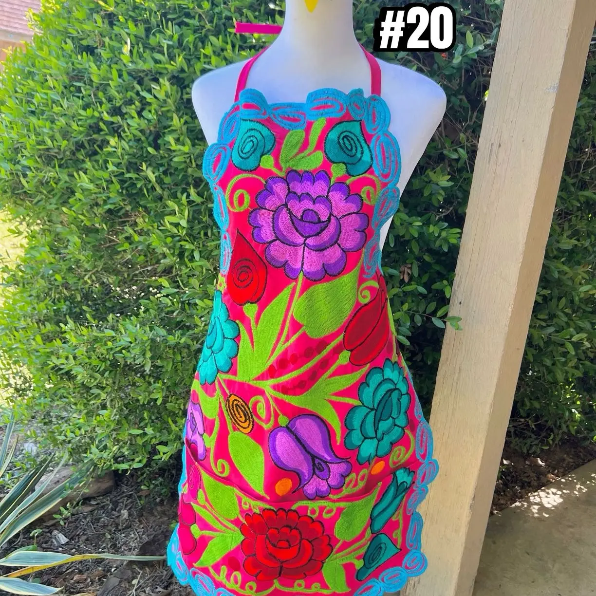 Embroidery apron Embroidery apron