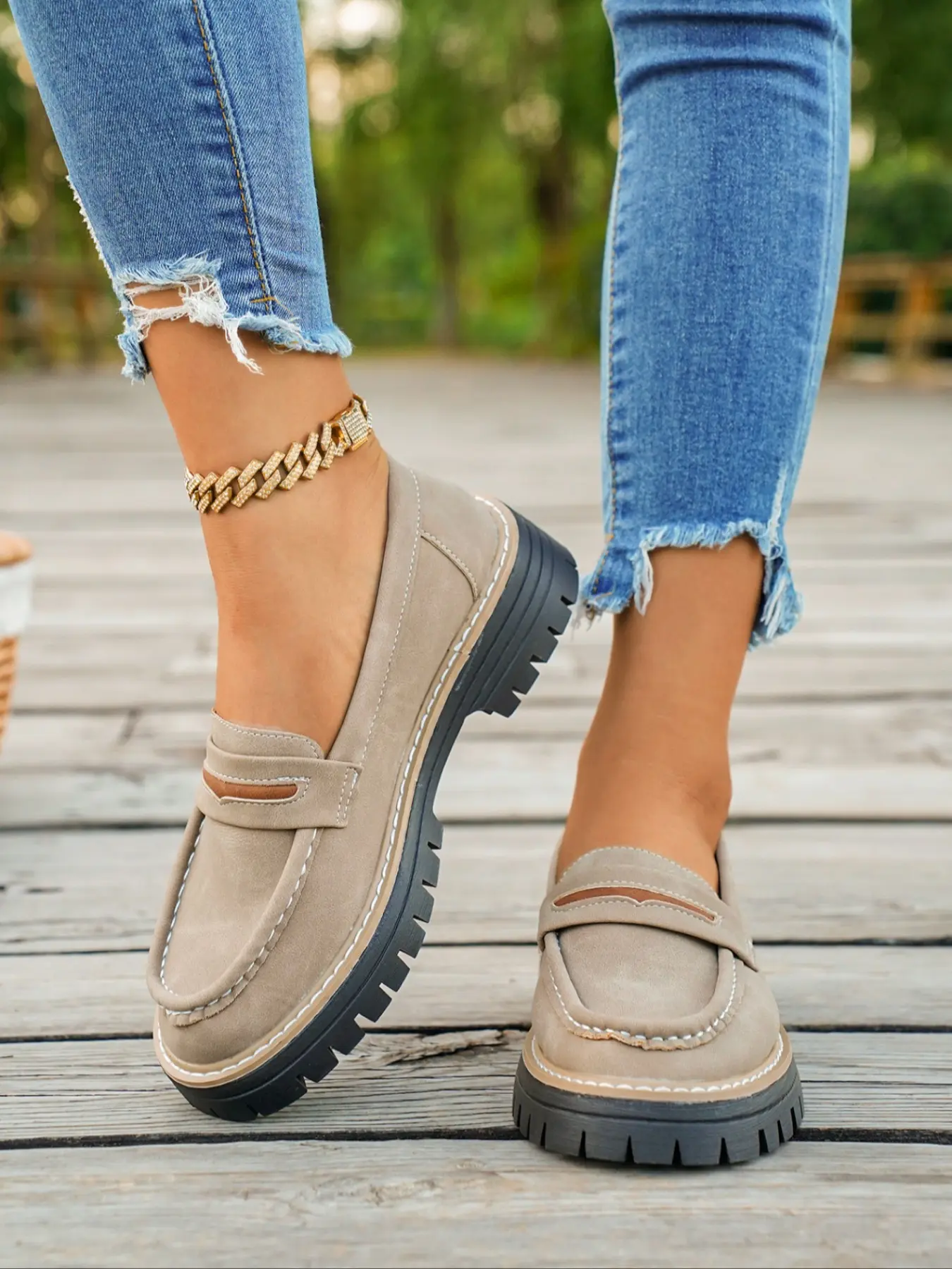 Autumn New Thick Sole Flatform Loafers for Women, Vintage Casual Slip-On British Style Shoes, PU Leather Upper, Rubber Sole, All Seasons Wear, Thick Bottom, Walking Shoes, Slip Ins Shoes, Casual Footwear