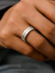 1pc Stainless Steel Plated with 18K Gold, Extremely Simple Retro Black Concave Thread Men's Ring, Summer Accessory