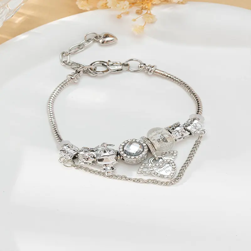 44 # YCB116 Angel Wing Pendant