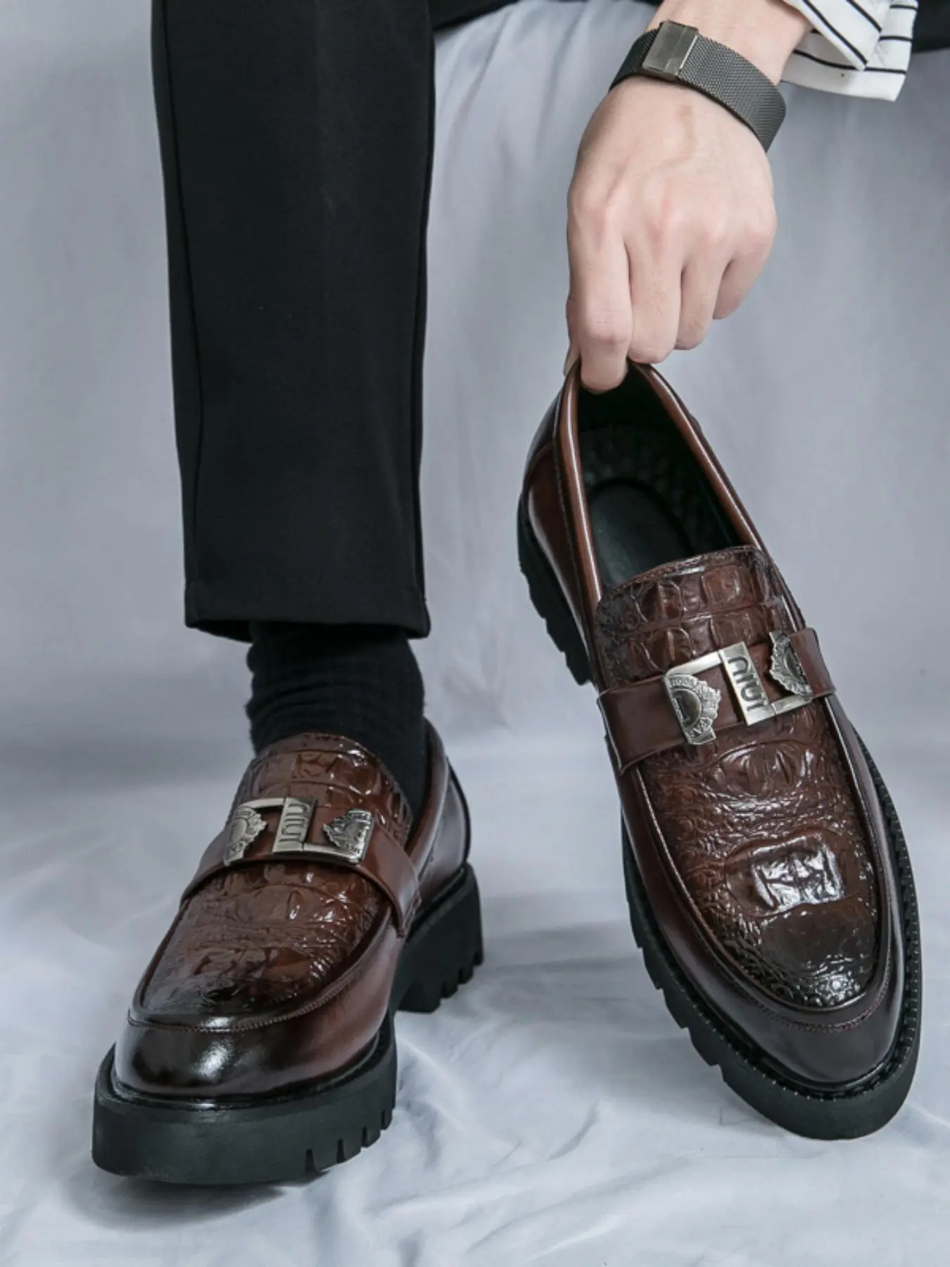 Men's Business Formal Textured Design Metal Buckle Decor PU Leather Loafers, Fashionable Pointed Toe Moccasins Shoes for Work Office, Male All-match Commuter Shoes for Daily Wear, PU Leather Footwear, Office Commuting Shoes