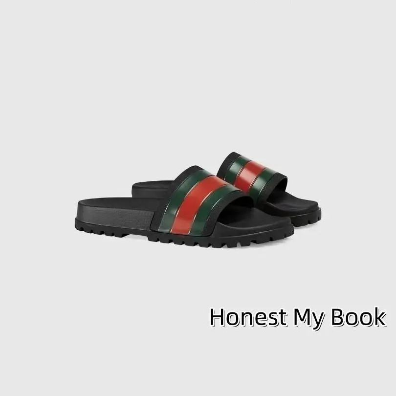 Men's rubber sandals combine comfort with style Men's rubber sandals combine comfort with style