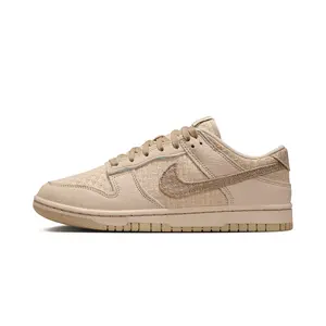 Dunk Low WMNS "Sanddrift" IB7947 126