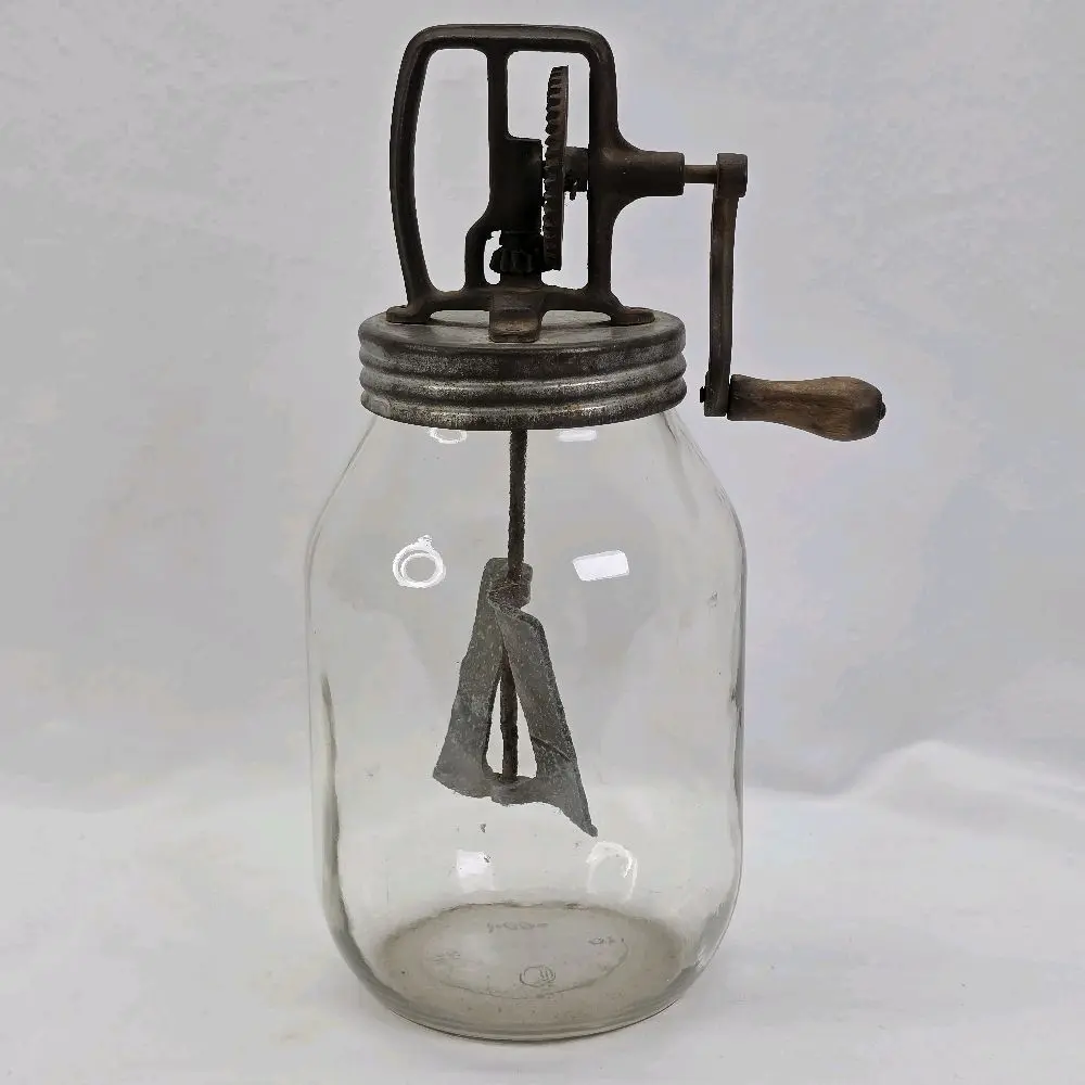 Vintage Hand Crank Glass Butter Churn – Antique Farmhouse Decor & Kitchen Collector Item