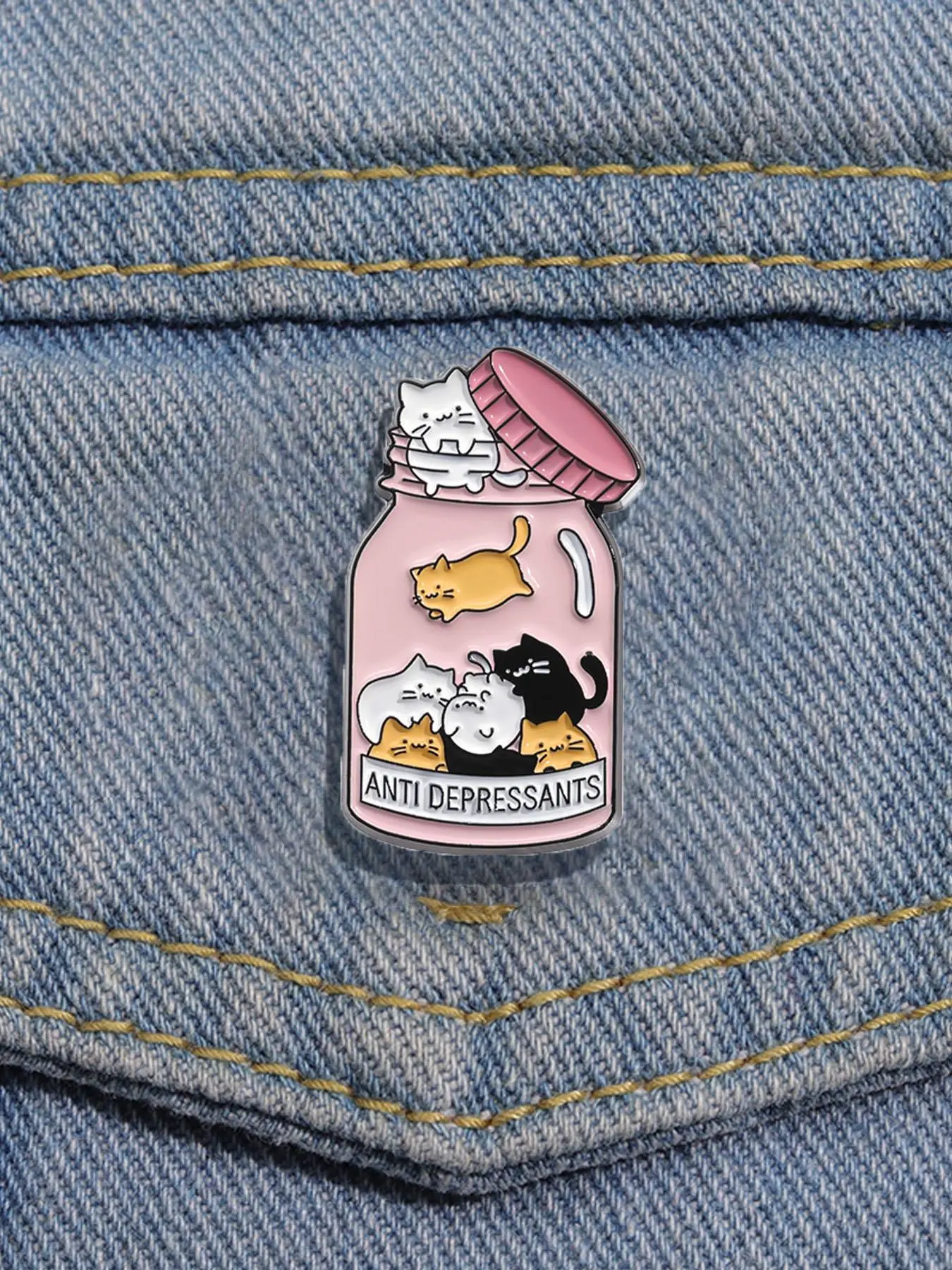 Cute Cat Design Alloy Brooch Pin, Animal Themed Enamel Pin, Clothes Accessories for Women & Men, Fashion Accessory, Perfect for Backpacks, Jeans, Scarves, Hats Decoration, Hat Pins