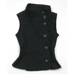 Retro style slim fit stand up collar sleeveless vest, fashionable and elegant top, layered women's clothing aestheticsRAIMENTRY