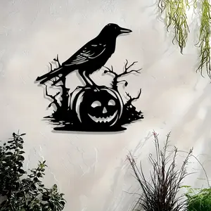 Gothic Raven Metal Decorative Wall Art, Artistic Vintage Crow Design for Home Decor, Ideal Gift for Halloween, Durable Indoor Outdoor Decoration
