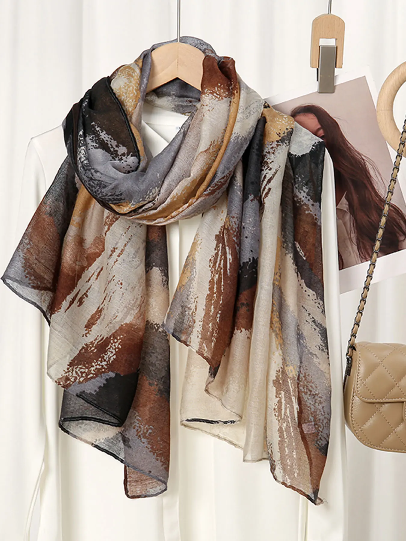 1pc Muslim shawl scarf suitable for women, lightweight, Breathable scarf, Summer and sun resistant, suitable for daily wear and travel, soft accessories, convenient and easy to wrap and wear Muslim Hijab
