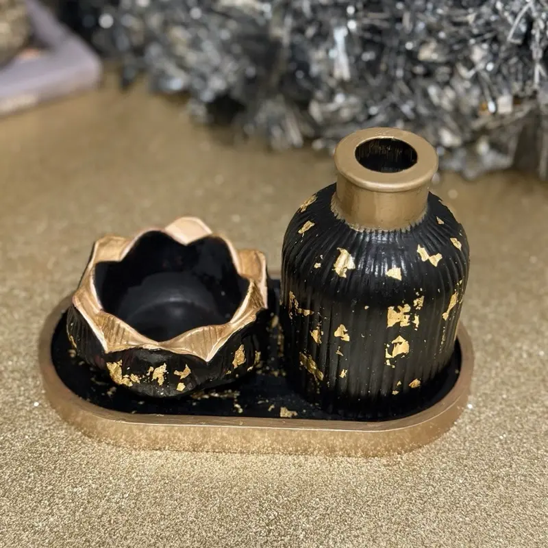Combo set included Gold Flakes dried flower vase, Lutus candle/Jewelry storage, and Oval Tray