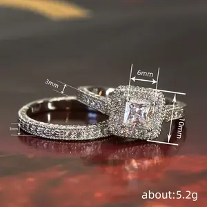 Vintage princess-style bridal ring set, engagement ring and wedding ring set, elegant bridal style