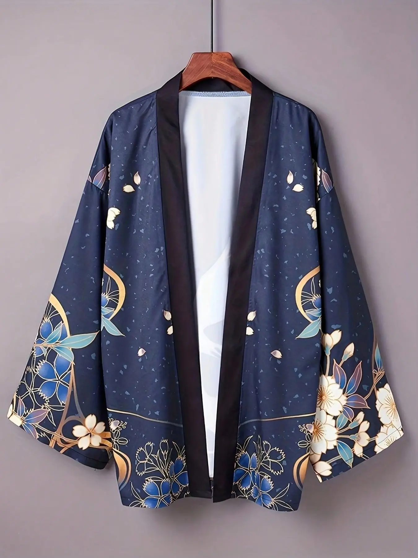 Trendy Chic Fashion Bohemian Beach Vacation Cover-Up Shirt, Vintage Japanese Inspired Traditional Long Sleeve Kimono with Crane Print, Lightweight, Elegant & Loose-Fitting for Relaxed Style, Womenswear, Clothes