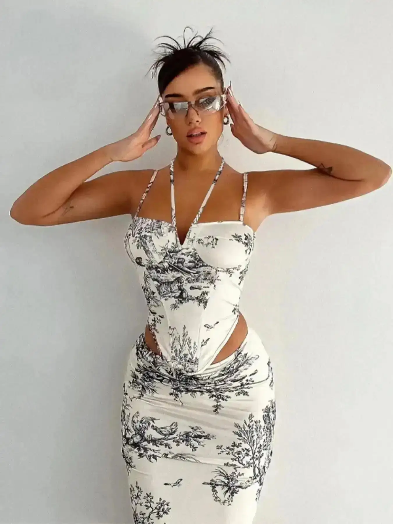 2026 Women's All Over Print Skirt Set, Elegant Halter Neck Backless Corset Crop Top & Ruched Bodycon Ladies Summer Clothes for Party Dating, Skinny Womenswear, Cute Two Piece Sets, Matching Clothing Set, Sunny Days