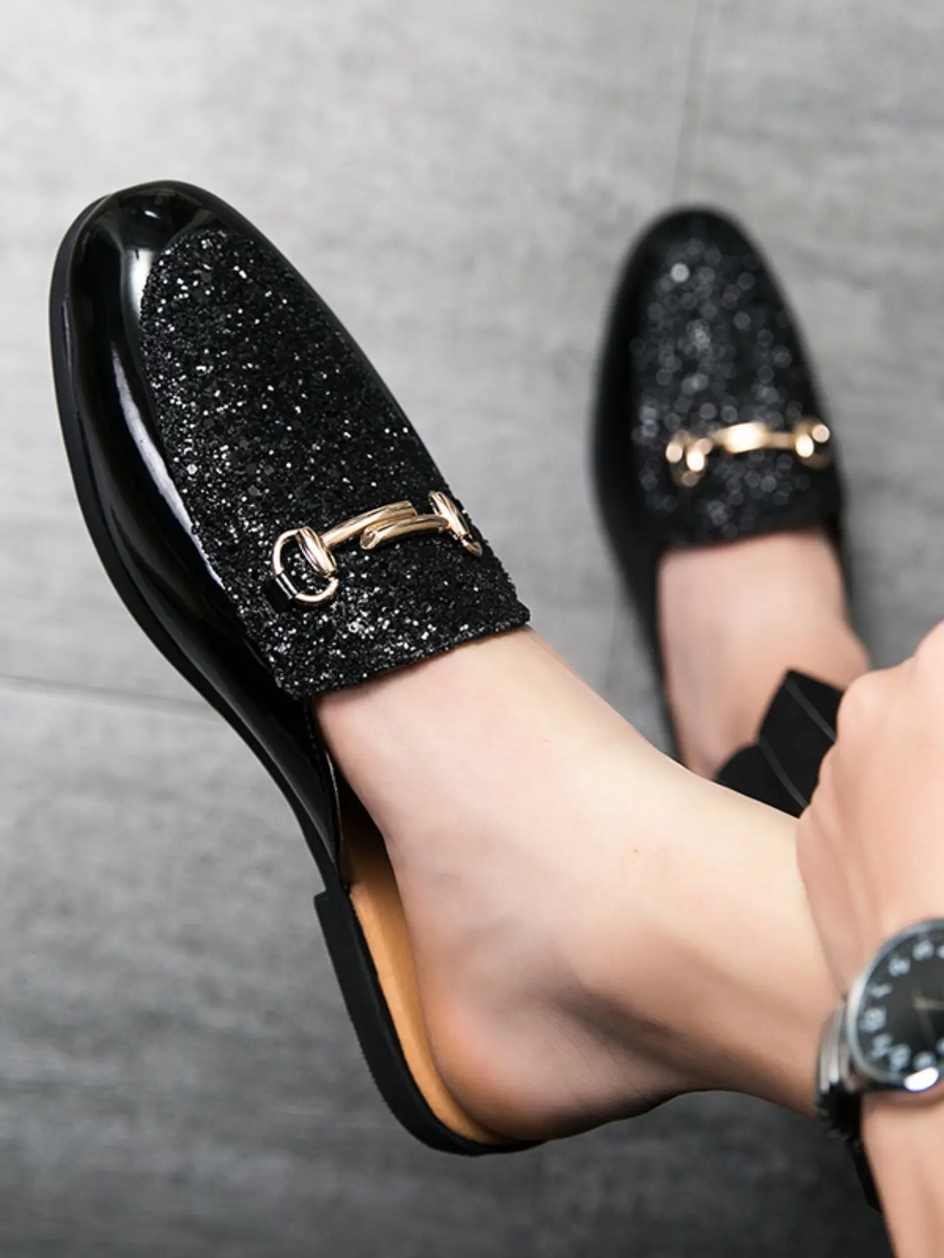 Men's Fashion Sequined Half-Open Leather Shoes, Stylish Casual Footwear for Daily Wear, Comfortable and Trendy Men's Shoes, Slip on mules, Solid Color Mules, PU Leather Mules, Half Enclosed Mules