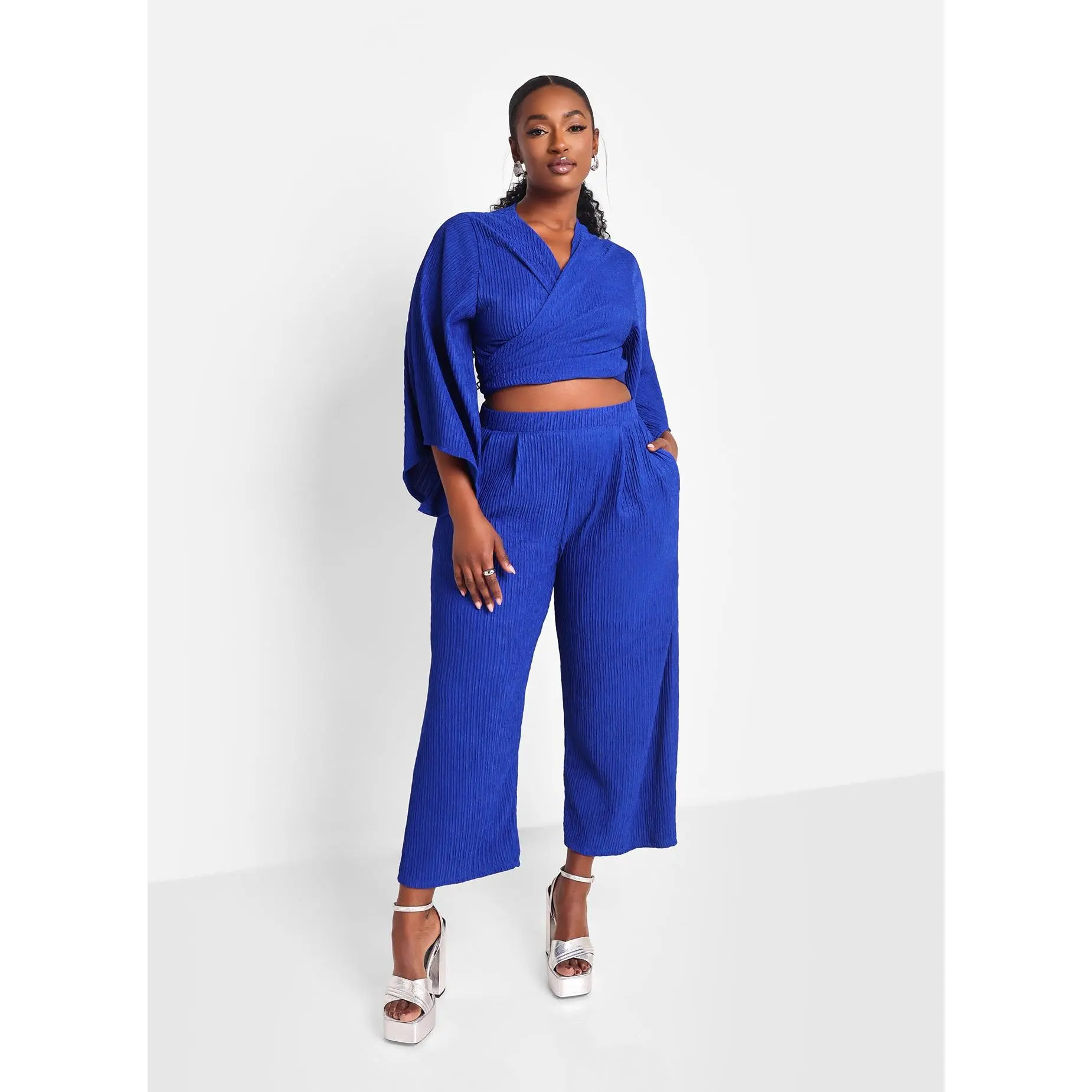 Kennedy Textured Cropped Wide Leg Pant