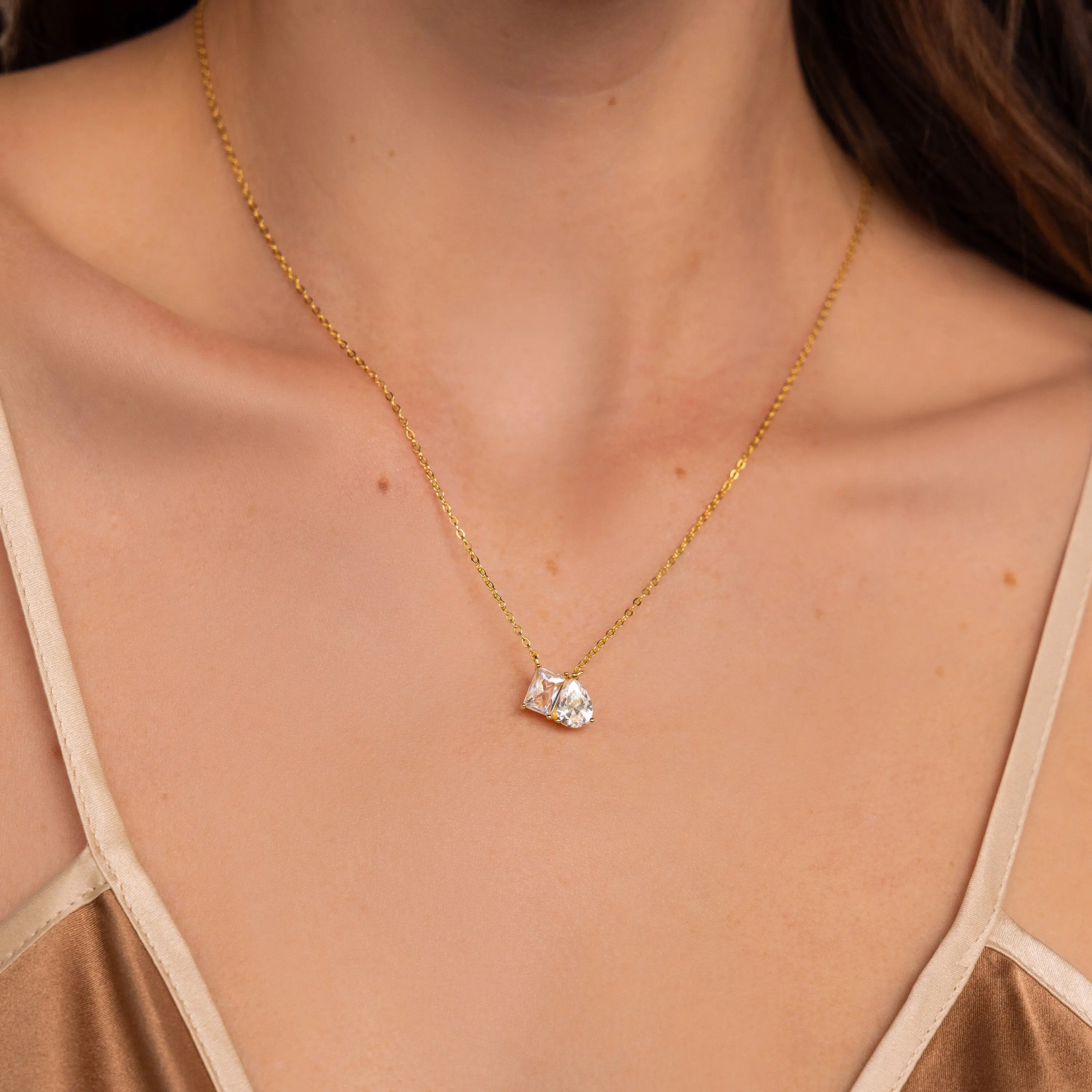 Toi et Moi Diamond Necklace by Caitlyn Minimalist - Dainty Emerald & Teardrop Crystal Charm Necklace in Gold & Silver - Engagement Jewelry - Anniversary Gift for Her